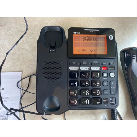 AT & T Corded Answering System With Backlit Display - Picture 7 of 8